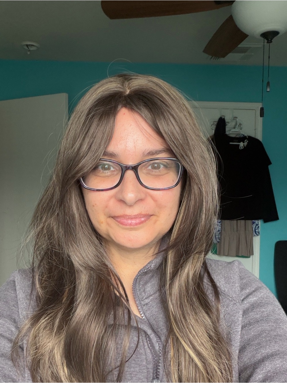 JB Extension Natural-Look Long Brown with Subtle Blonde Highlights and bangs